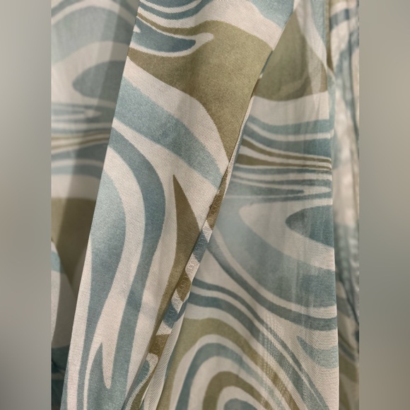 Marble design long sleeve body suit - Picture 3 of 4